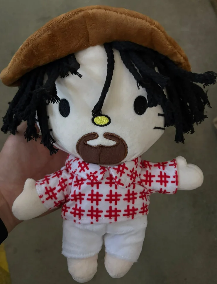 

Hello Kitty bad bunny peluche Juice Wrld Plush Doll Stuffed Toys Cute Boys Girls Christmas Gifts Kitten Plush Toy Wearing Vest