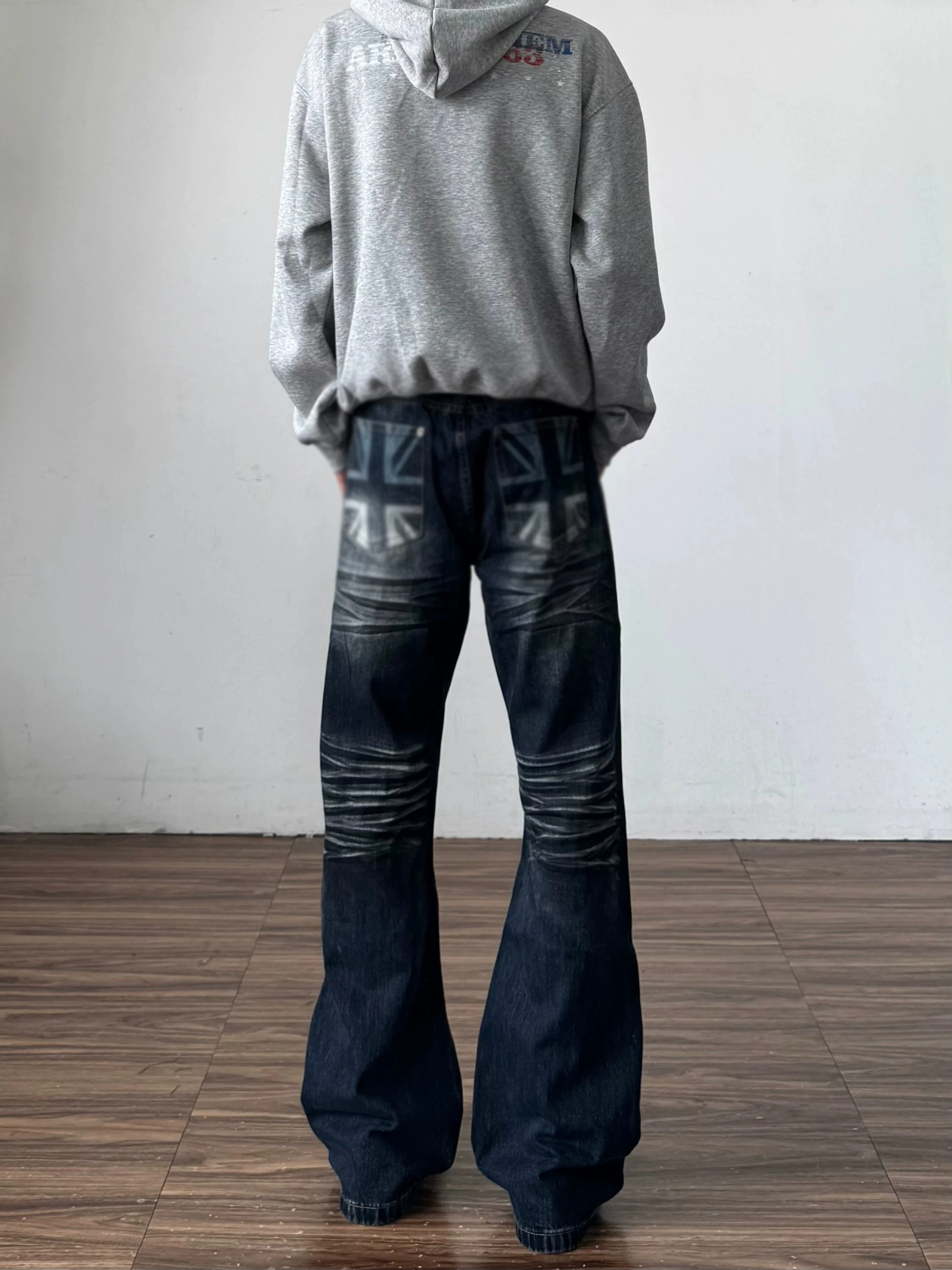 Calças Jeans Americanas Estilo High Street Plissadas com Efeito Flare e Design de Rebites, Calças Compridas com Lavagem Espec...
