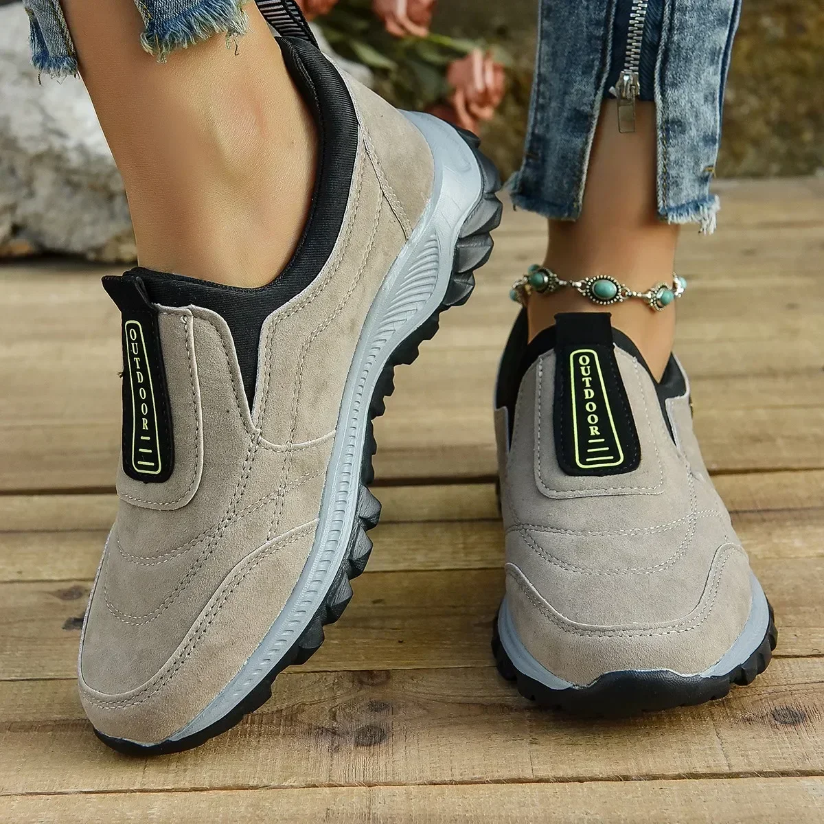 Autumn Couple's Causal Walking Shoes New Shallow Light Slip on Platform Shoes for Men Outdoor Low Top Women's Low Top Sneakers