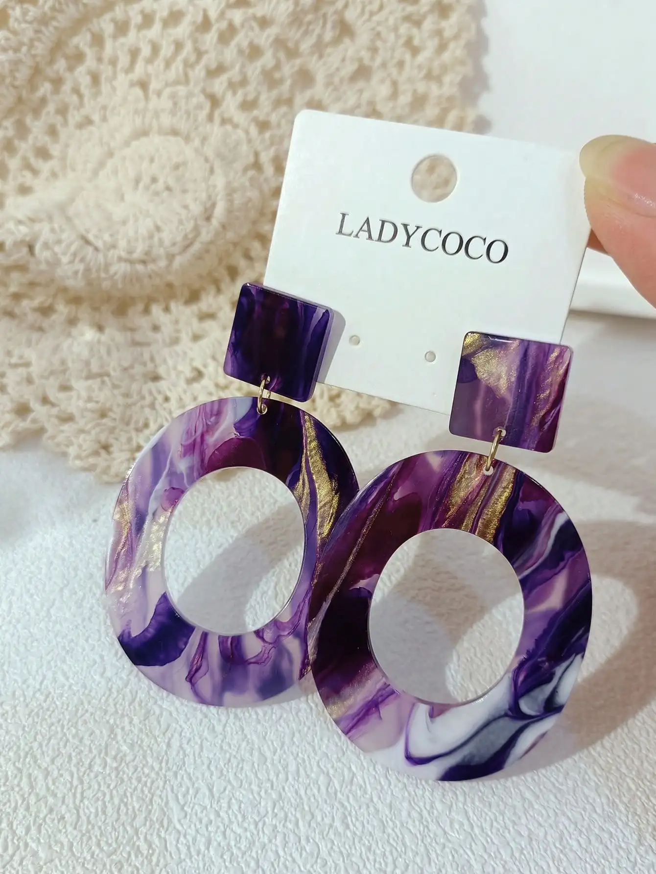 

Серьги-кольца из смолы с эффектом фиолетового мрамора и квадратным верхом, модные аксессуары для повседневной носки и вечеринок