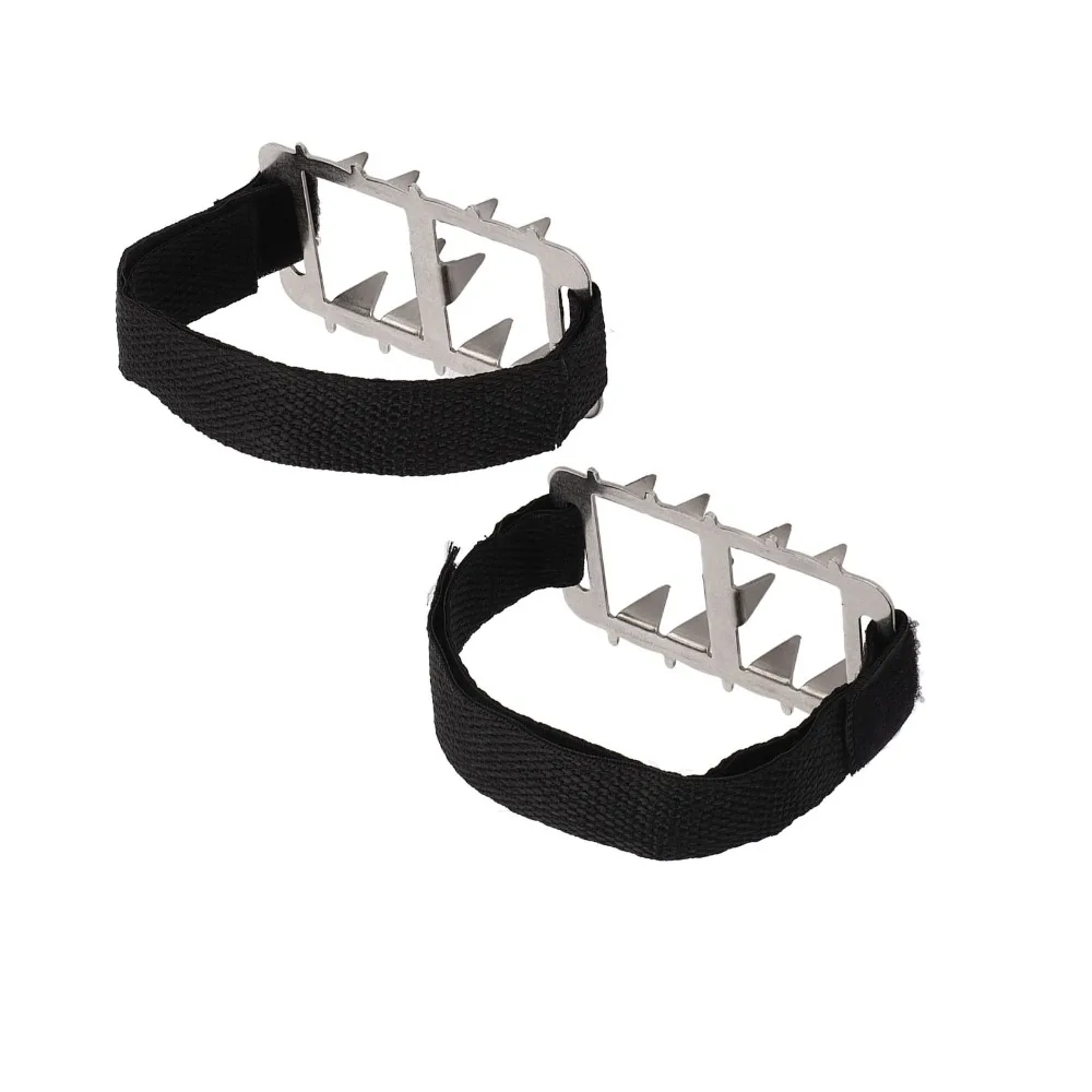 1 pair Durable Stainless Ice Crampons 10-Tooth Adjustable Fit Shoe Ice Grippers Ergonomic Anti-Slip Cleats Hiking