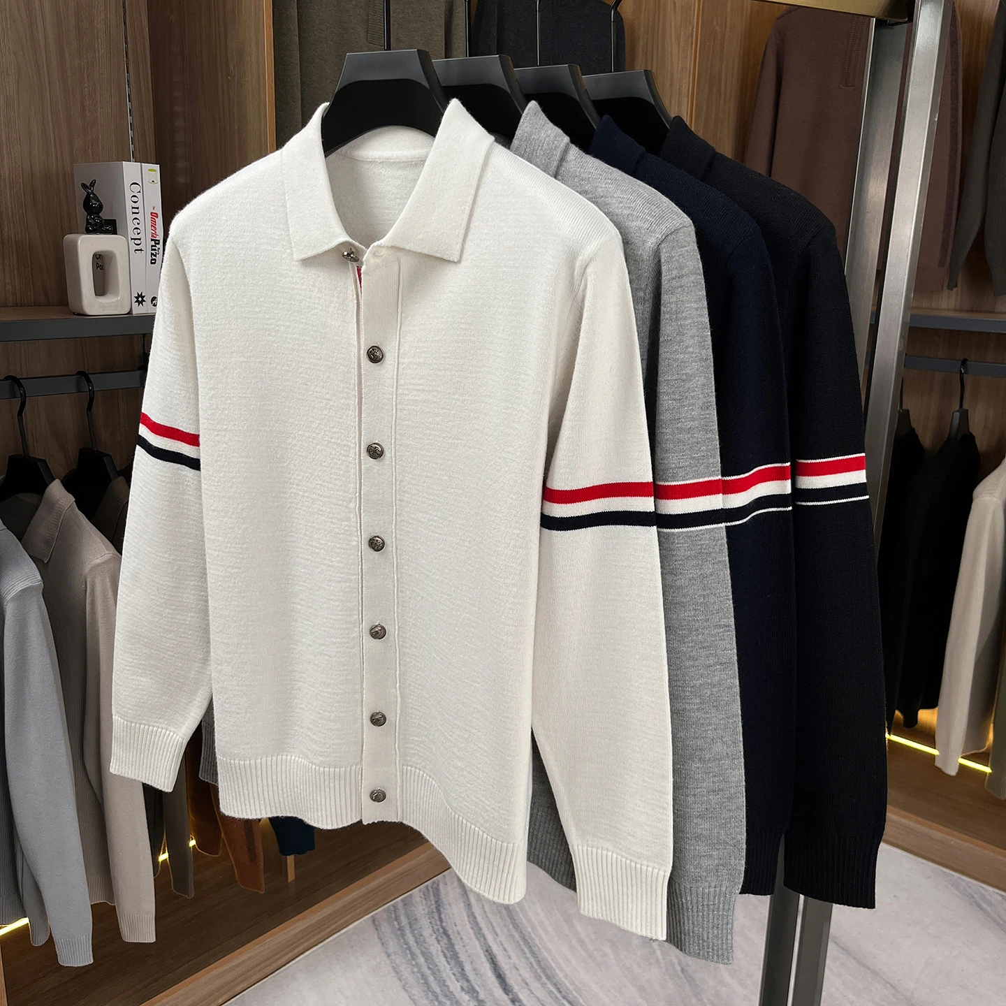 High-End-Marke Strickjacke Männer Frühjahr Herbst Neue Mode Persönlichkeit farbige gestreifte Open-Shirt Luxus Freizeit Komfort Warmwarme Pullover Jacke – Detail 3