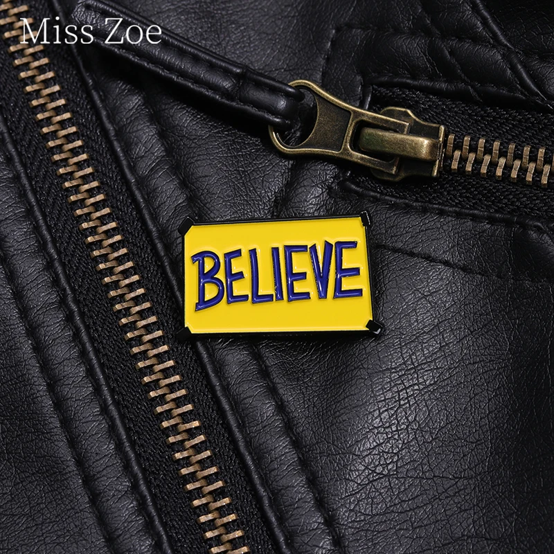 Custom Football Theme Enamel Pin Believe Ted Metal Brooch Lapel Denim Jacket For Backpack Badge Fans Jewelry Gift Accessories