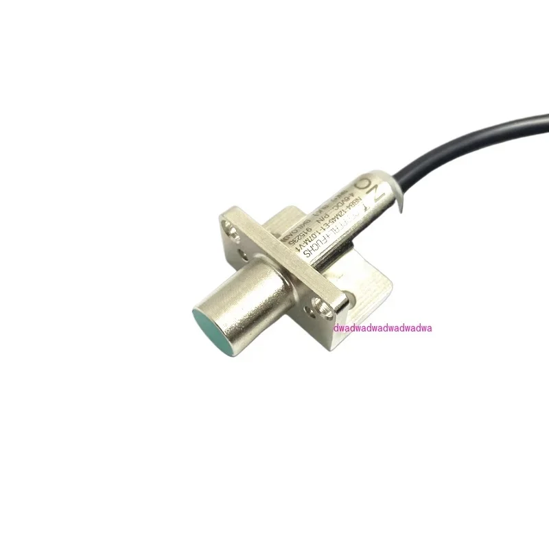 Proximity switch NBB4-12M45-E1-1.07M-V1 EO E2 Z0 Z4 real shot