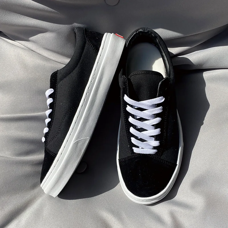 

Hot Selling Men's Casual Shoes Fashion Breathable Skateboard Sneakers Anti Slip Tennis Walking Shoes Comfortable Men's Sneakers