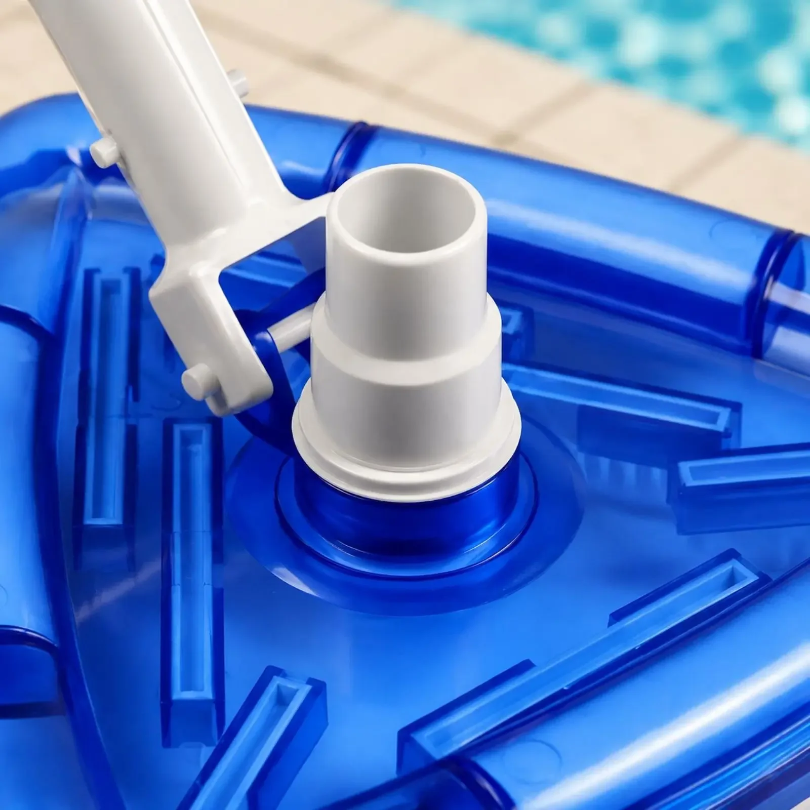 testina-triangolare-per-pulizia-angoli-accessorio-per-pulitore-piscina