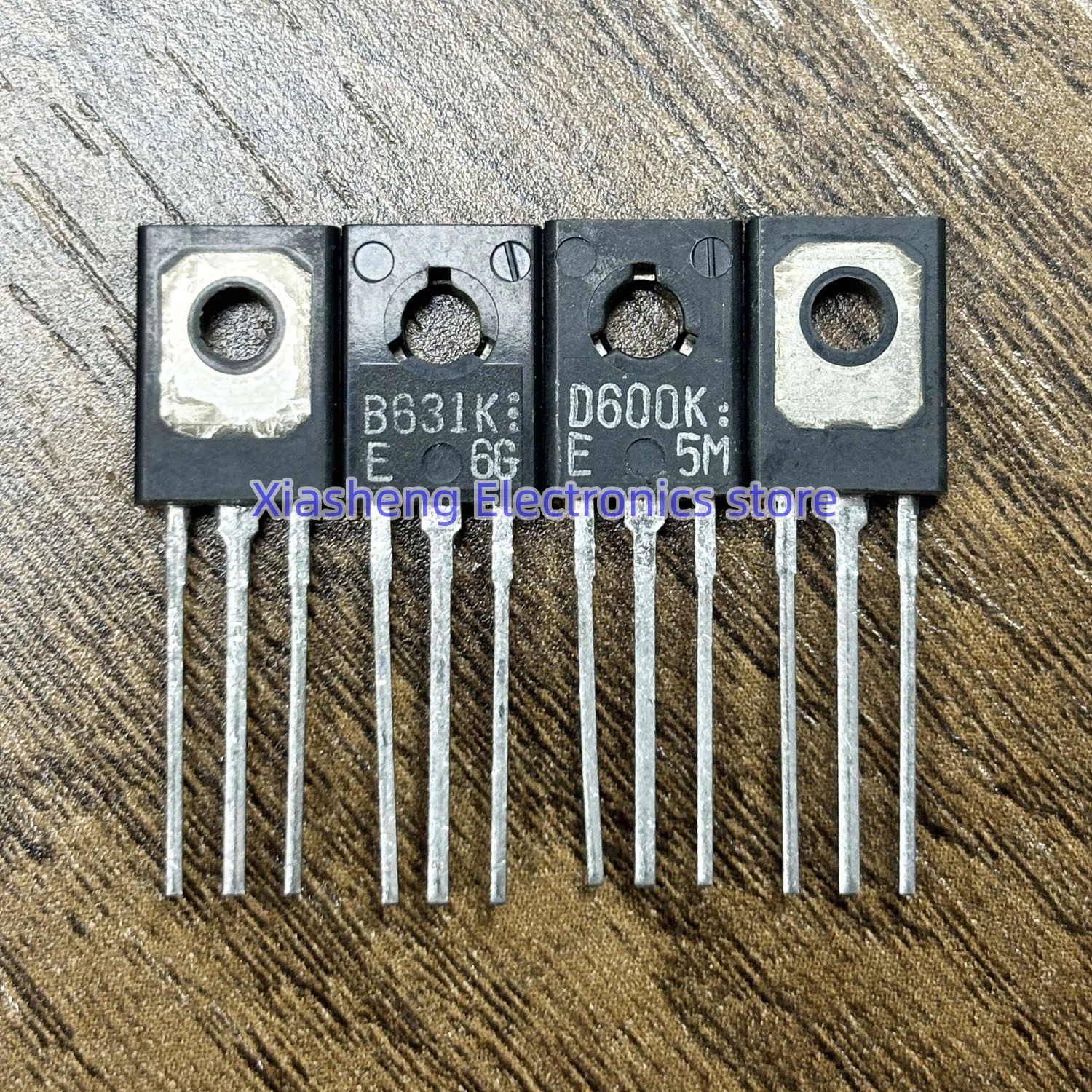 Новый оригинальный 10 пар транзисторов 2SD600K D600K + 2SB631 B631 TO-126 в наличии хорошее качество