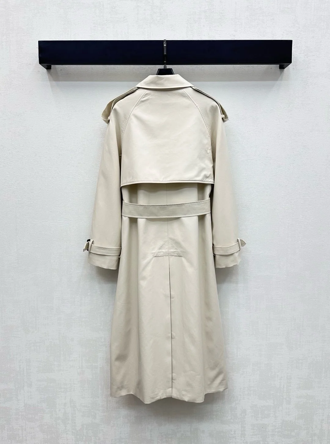 

Зимний новый стиль, двубортный лацкан в британском стиле, ветровка средней длины с привязкой на талии, женская одежда