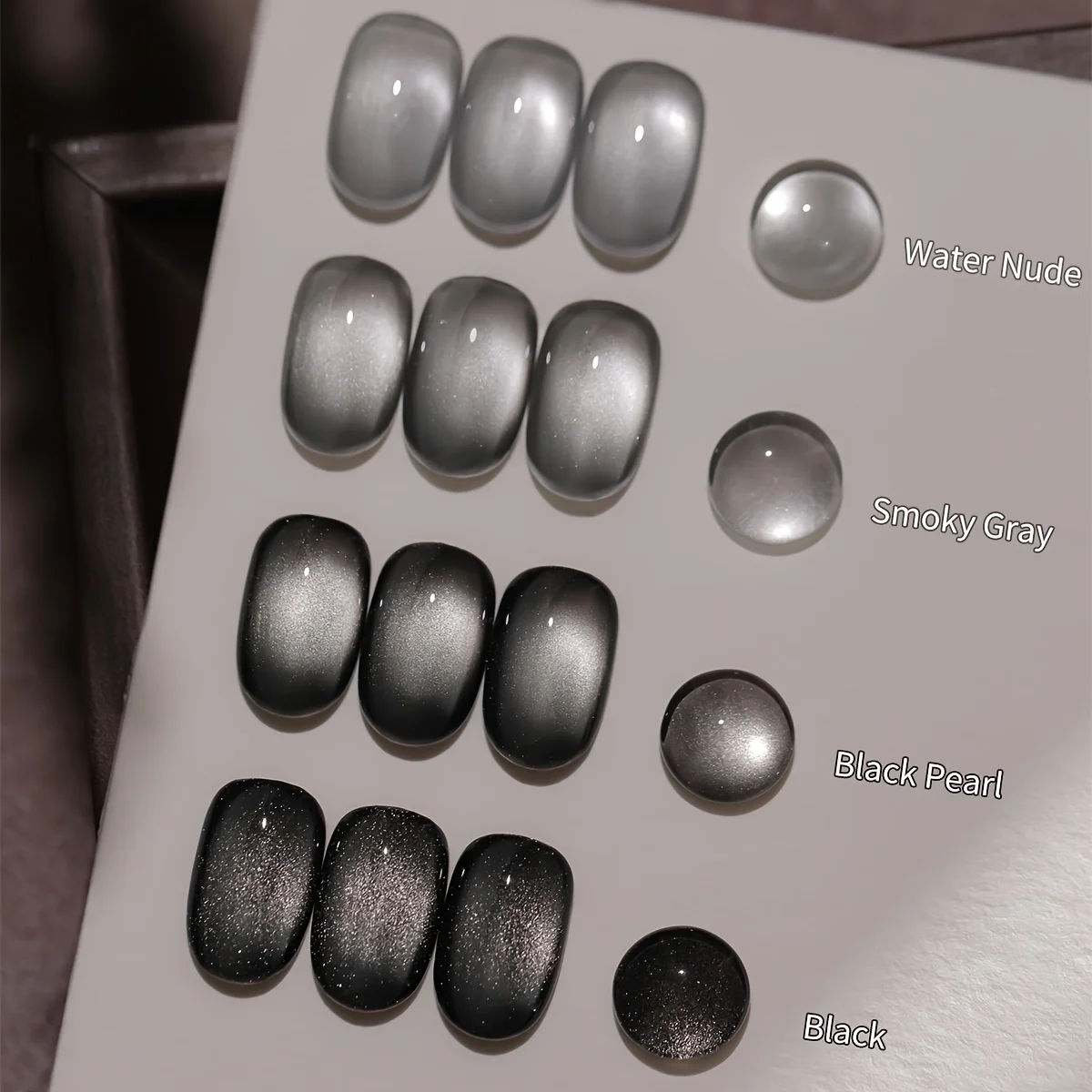 4 Stück 10 ml beliebter Cat-Eye-Magnet-Gel-Nagellack optionaler Nagellack für Damen, Sommergeschenk