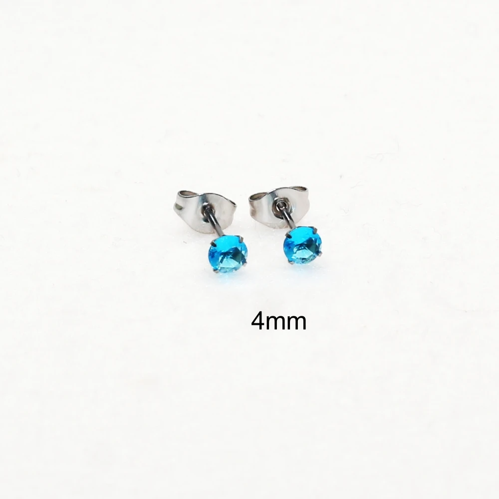 Edelstahl-Ohrstecker mit ozeanblauen Zirkonia-Steinen im klassischen Stil, von 3 mm bis 8 mm, farbecht, hypoallergen, hochwertiger Schmuck. – Detail 5