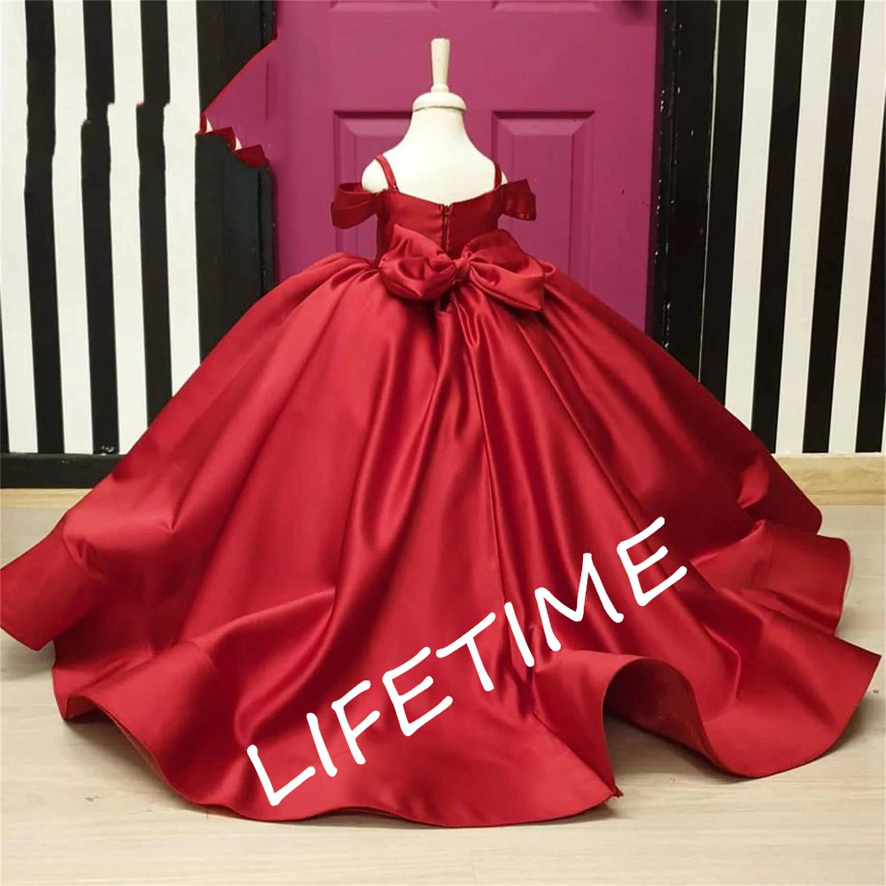 Vestido vermelho de cetim com arco para meninas, Vestido bonito da menina, Vestido de casamento, Vestido de aniversário, Vestido de primeira comunhão