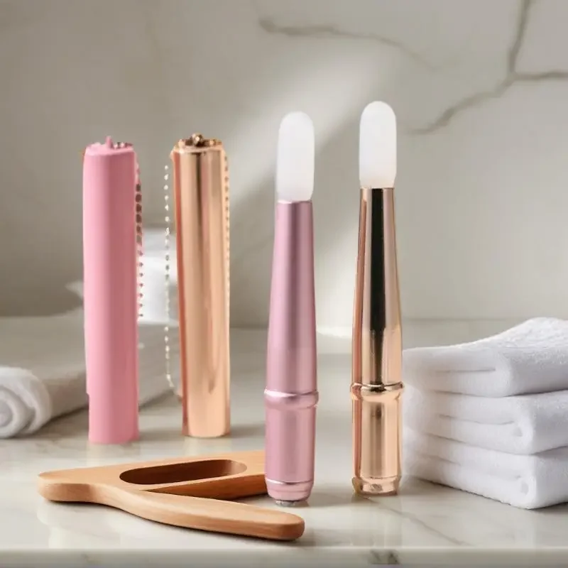فرشاة شفاه صغيرة من السيليكون فرشاة خافي عيوب البشرة مع سلسلة غطاء قناع الشفاه قضيب ملمع الشفاه فرشاة أحمر الشفاه أداة تجميل للمكياج #3