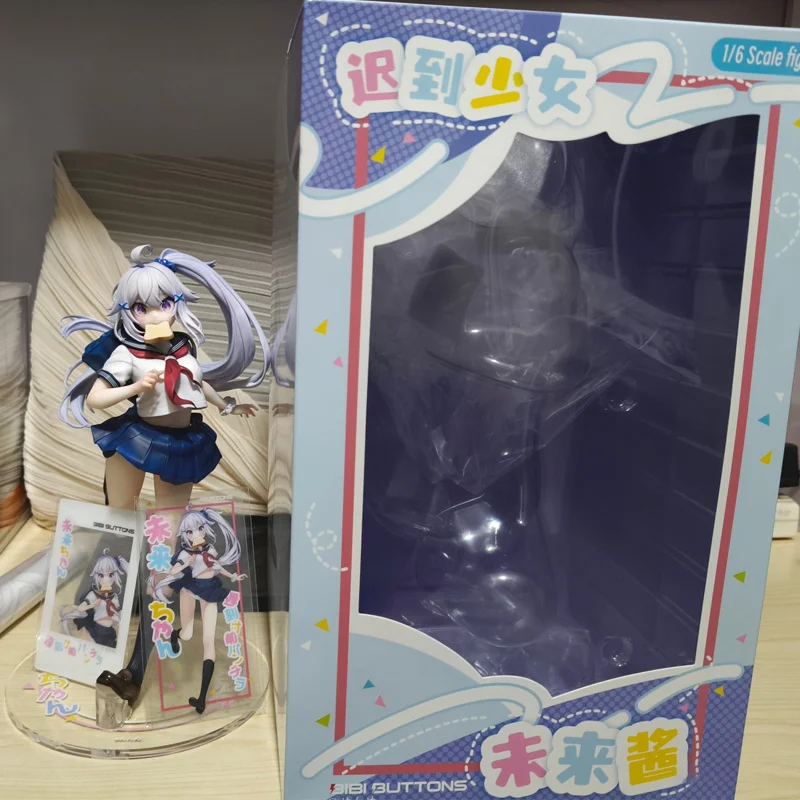 متوفر في المخزون أزرار بيبي الأصلية خفيفة الوزن سلسلة الشكل Jk Miko Pvc الشكل (أواخر للمدرسة) لعبة مقتنيات زخرفة سطح المكتب