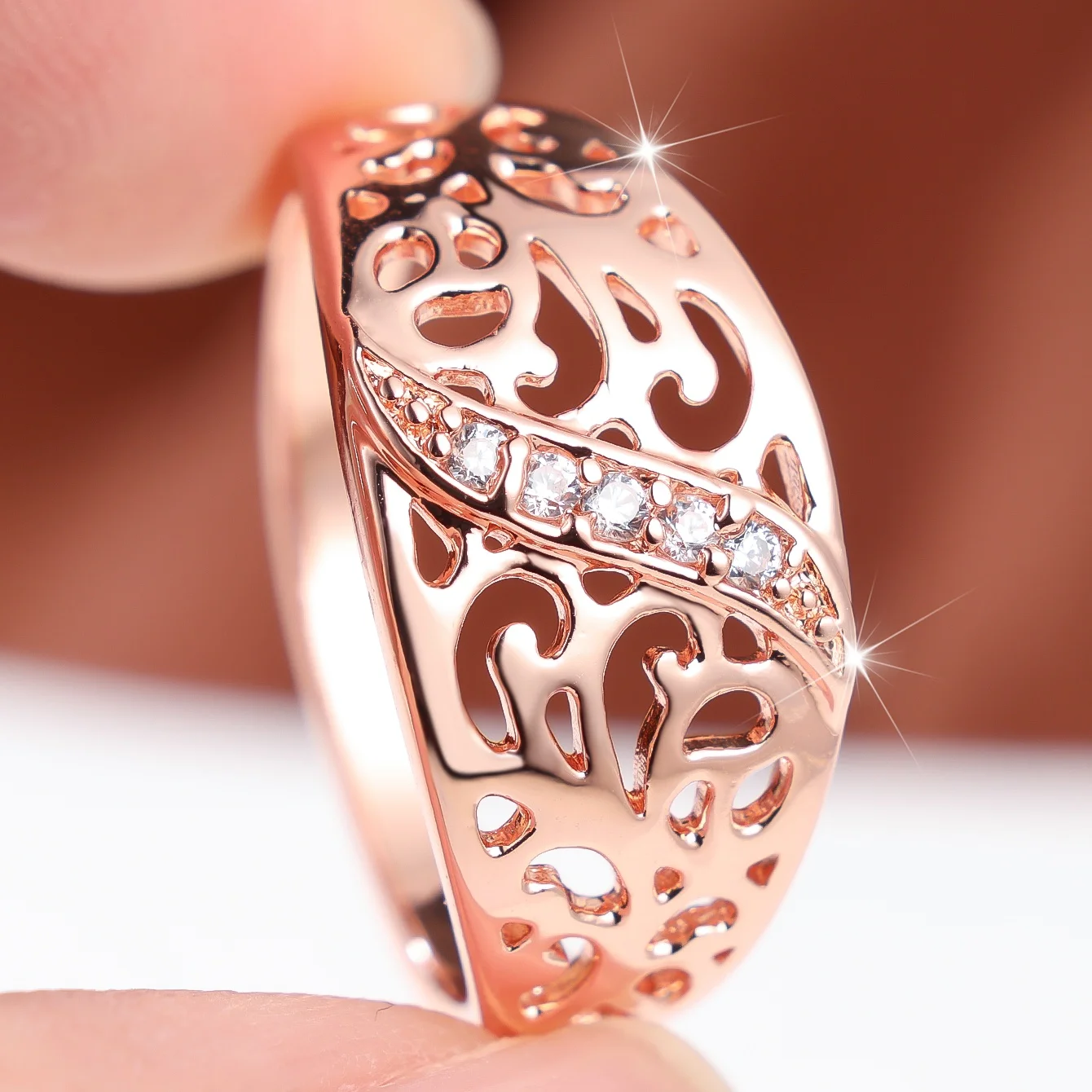 Luxury Female White Zircon Stone Engagement Ring Vintage Rose Gold Color Wedding Fashion Jewelry For Women