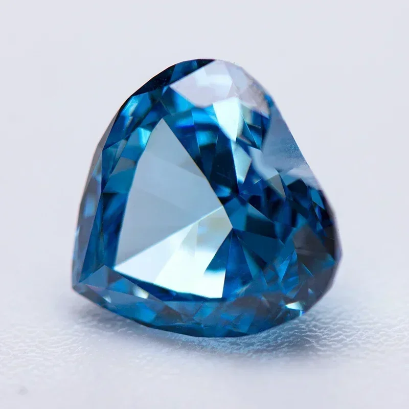 

Cubic Zirconia Crushed Ice Cut Fancy Blue Color Heart Shape Charms Beads for Diy Jewelry Making Pendant Gift No Certificate