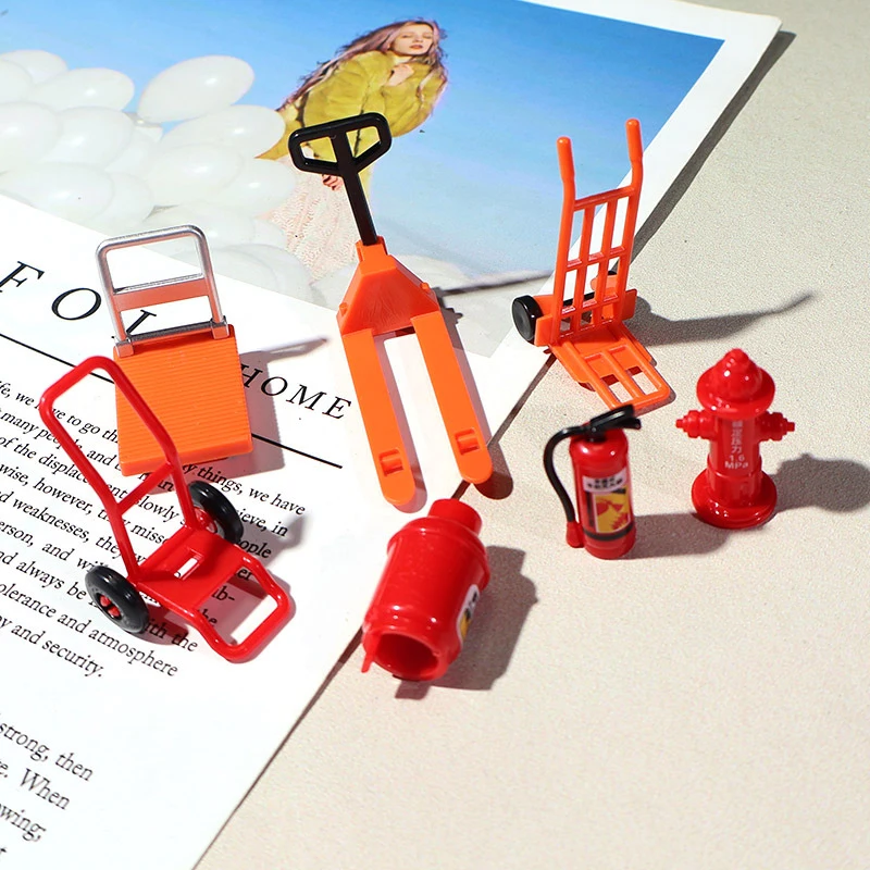 1 Set Dollhouse Simulation Fire Hydrant Handling Tool Miniature Hand Trolley Forklift Mini Platform Cart Toy Construction Props