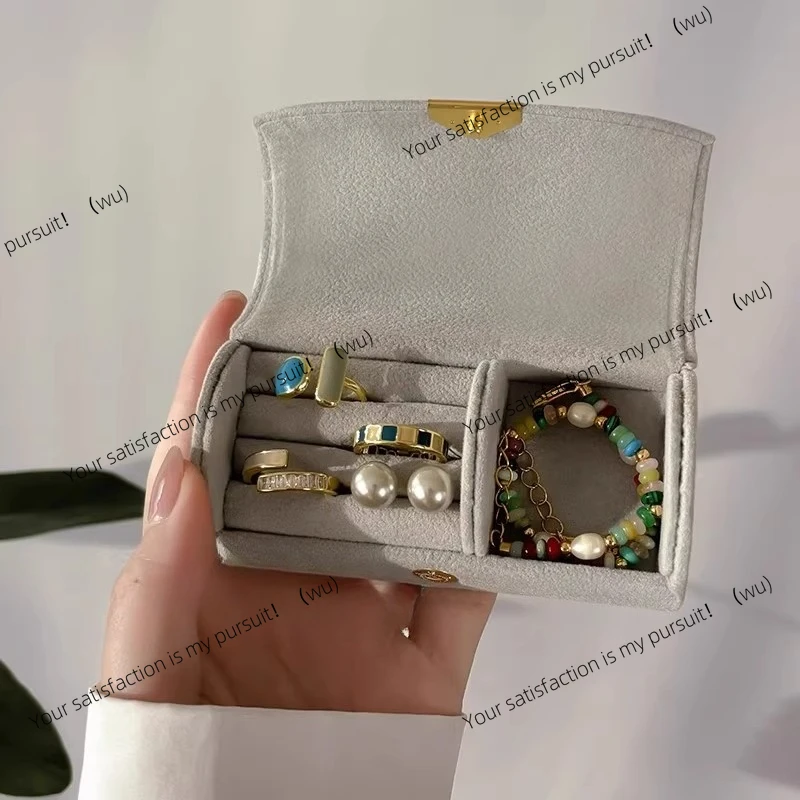 Exquisite and portable mini jewelry storage box anti-oxidation