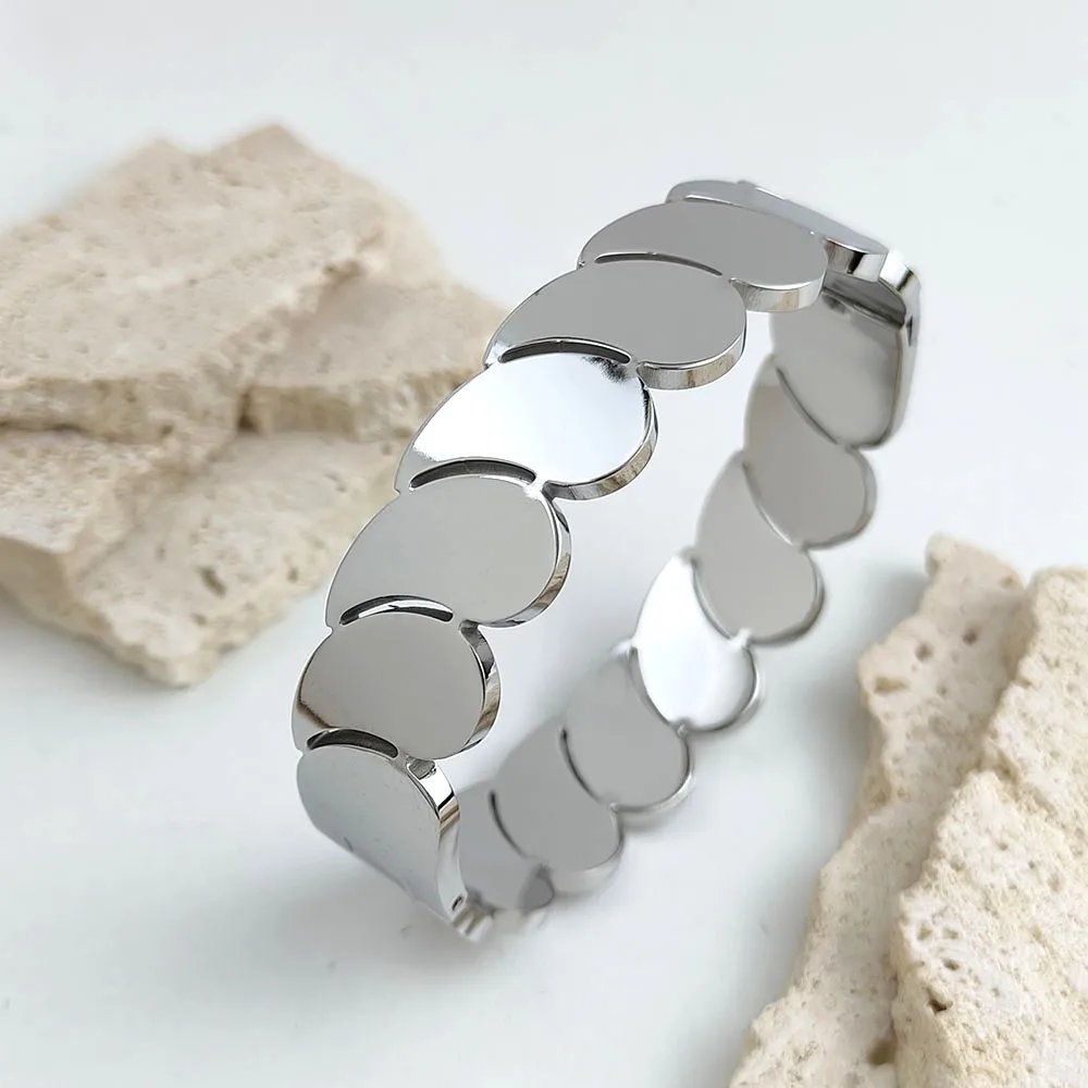 

Original design Water drop link titanium steel bracelets, fashionable wrist jewelry, wedding party accessories Gifts for friends