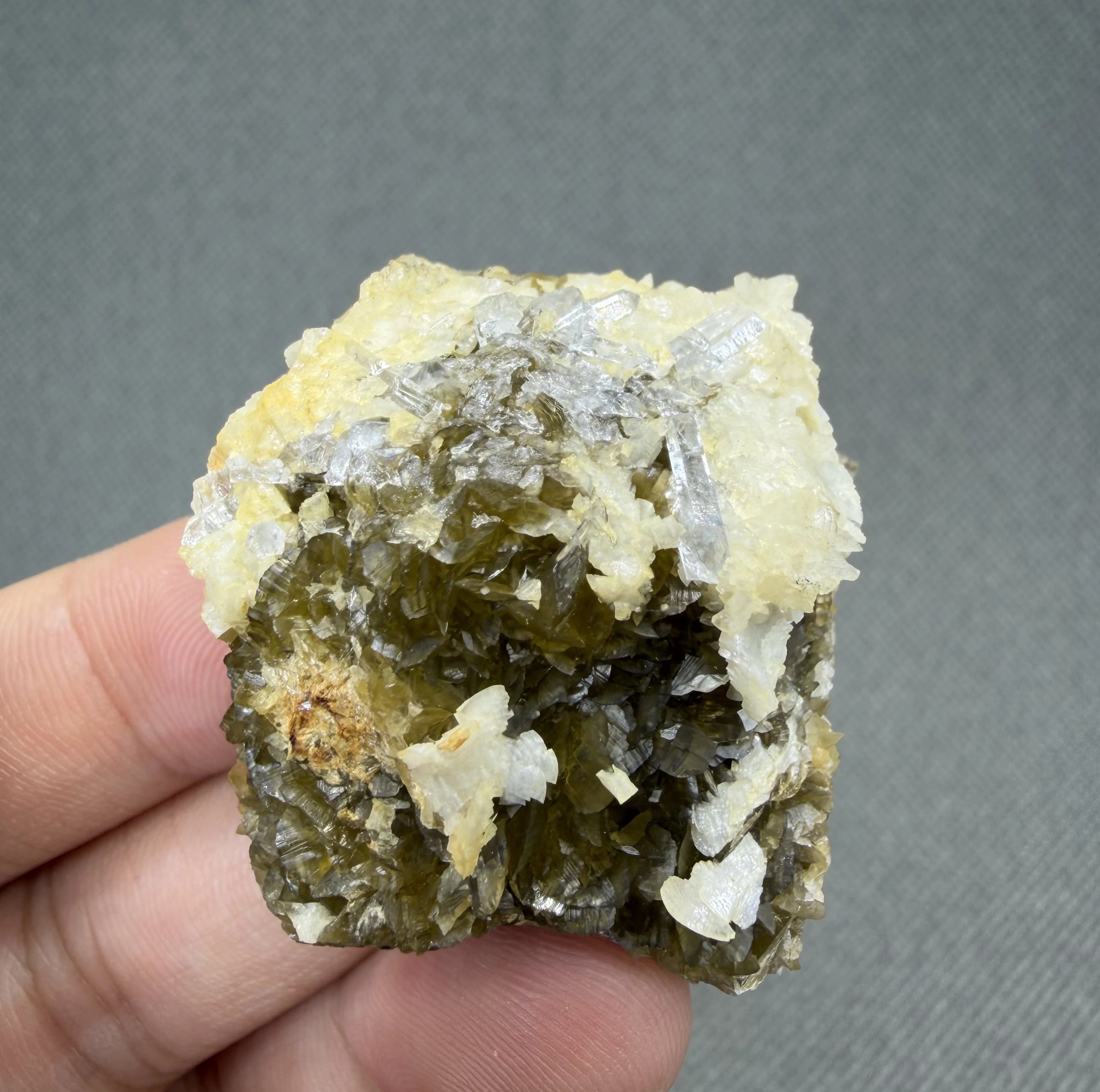 59 g Natural Rare Siderite Dolomite crystal Mineral Specimen