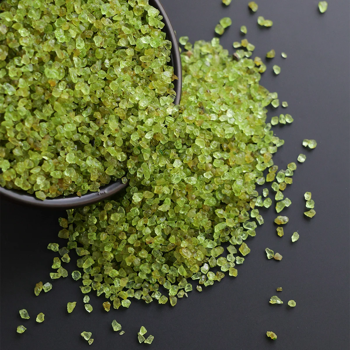 100g Natural Crystal Green Olivine Gravel Fish Tank Flowerpot Landscaping Sand Painting Small Particle Loose Gravel Decoration