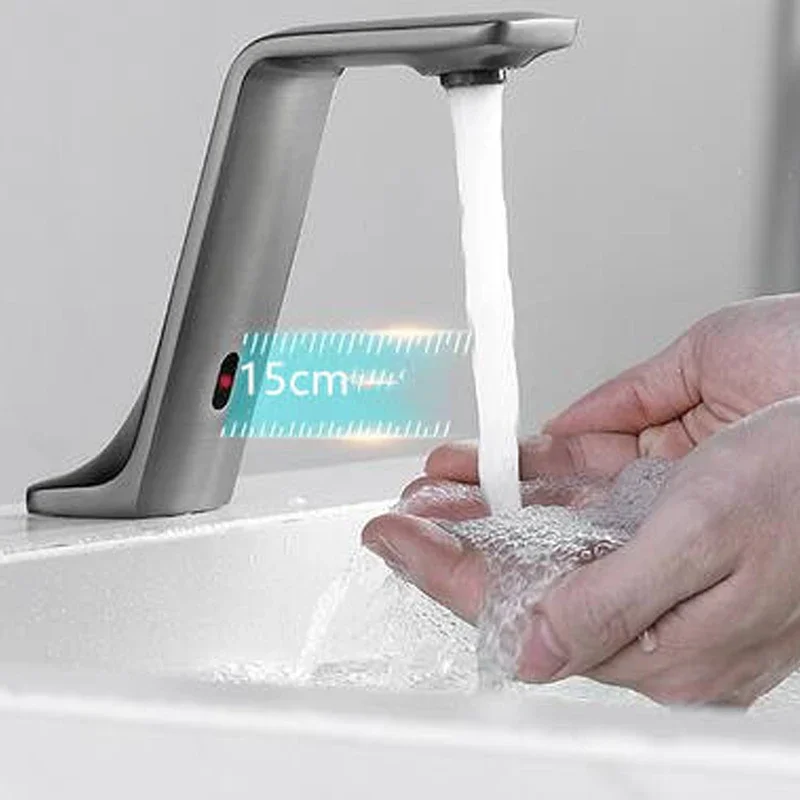 New Design Touchless Induction bathroom vanity faucet automatic sensor brass basin Tap sink faucet