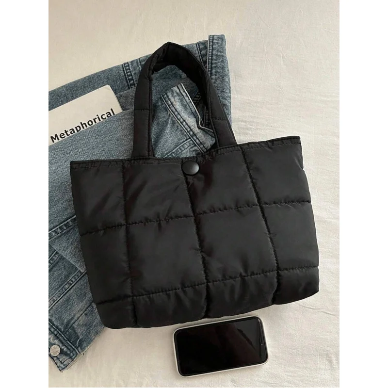 حقيبة مبطنة جديدة، حقيبة واسعة ومطرزة ومربعات مع حزام سلسلة معدنية، حقيبة كتف كاجوال، كولو صلب #4