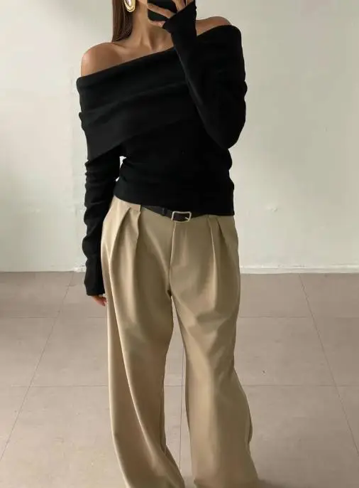 

2025 New One Shoulder Style Off Shoulder Design, Slim Fit and Slimming, Fashion Latest Chest Wrapped Knitted Sweater for Women