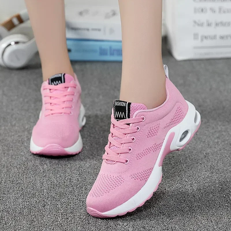 Running Shoes Women Breathable Casual Shoes Outdoor Light Weight Sports Shoes Casual Walking Platform Ladies Sneakers Black 2021