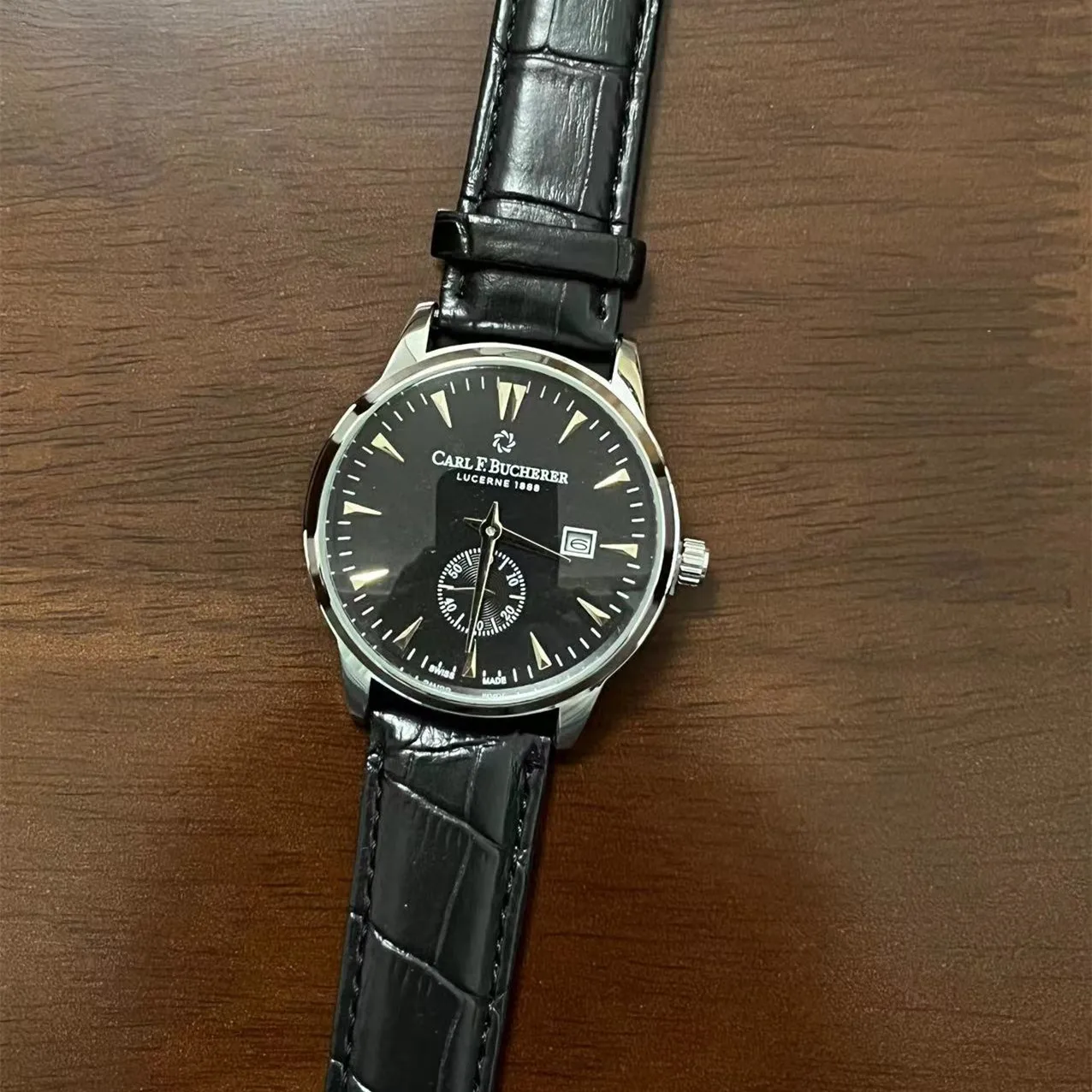 New Casual Business Men's Watch 3-pin Simple Fashion Watch Leather Strap Quartz Watch Reloj Hombre