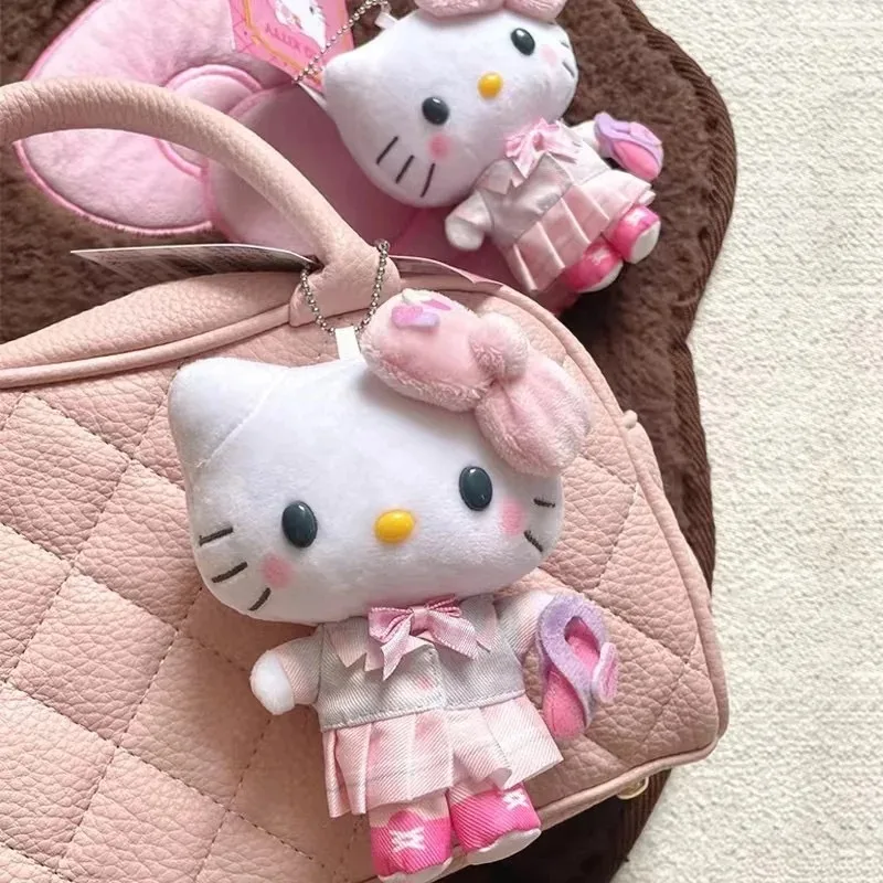 Hello Kitty Kawaii Heisei University Series Anime Animali di peluche Peluche Bambola Giocattolo compagno Regalo di compleanno per bambini
