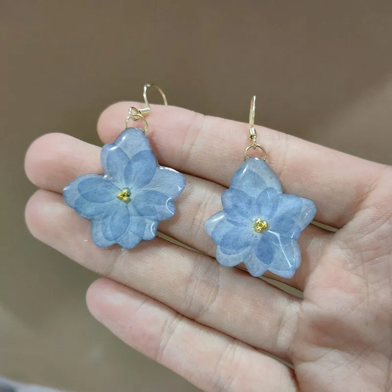 فريدة من نوعها ضغط زهرة الأقراط اليدوية الايبوكسي الراتنج النباتات الطبيعية مجوهرات أنيقة زهرة الكوبية الطبيعية أقراط بالجملة