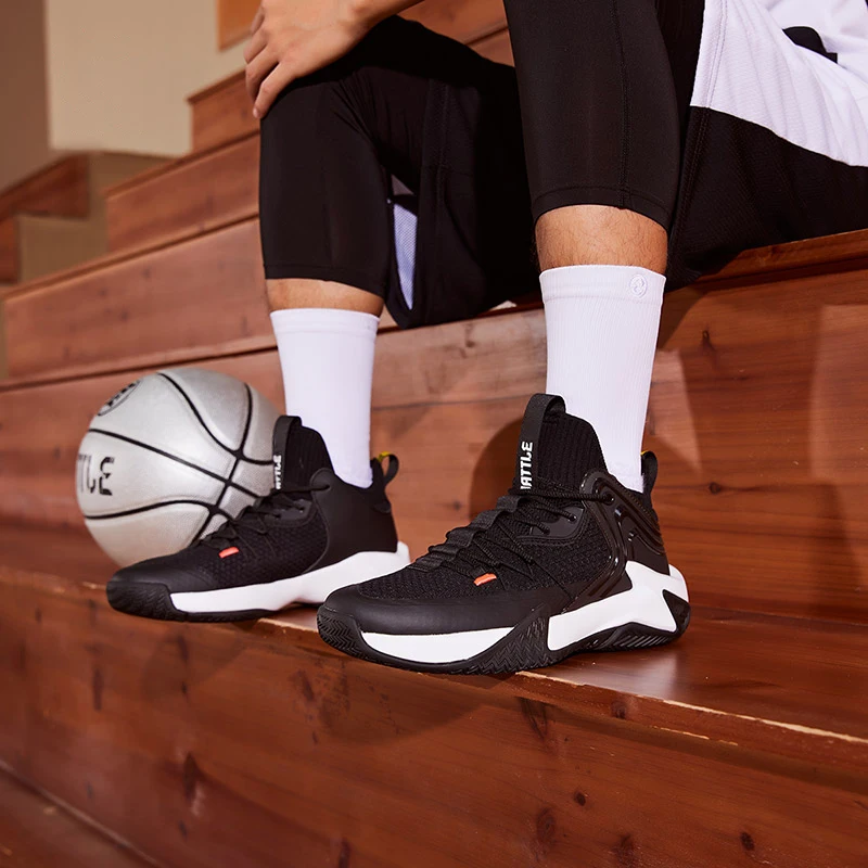 QIAODAN Basketball Shoes for Men 2024 New Fashion Non-slip Cushion High Top Elegant Sports Male Sneakers XM25200103T image 4
