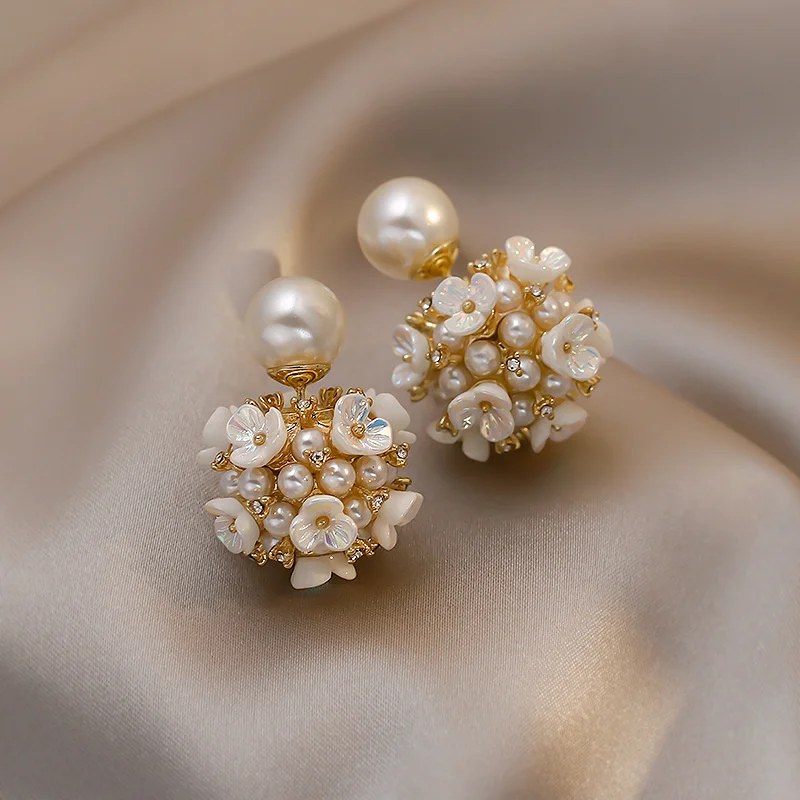 White Shell Flower Pearl Stud Earrings For Women Ball Double Side Elegant Earrings set Exquisite Vintage Fashion Jewelry