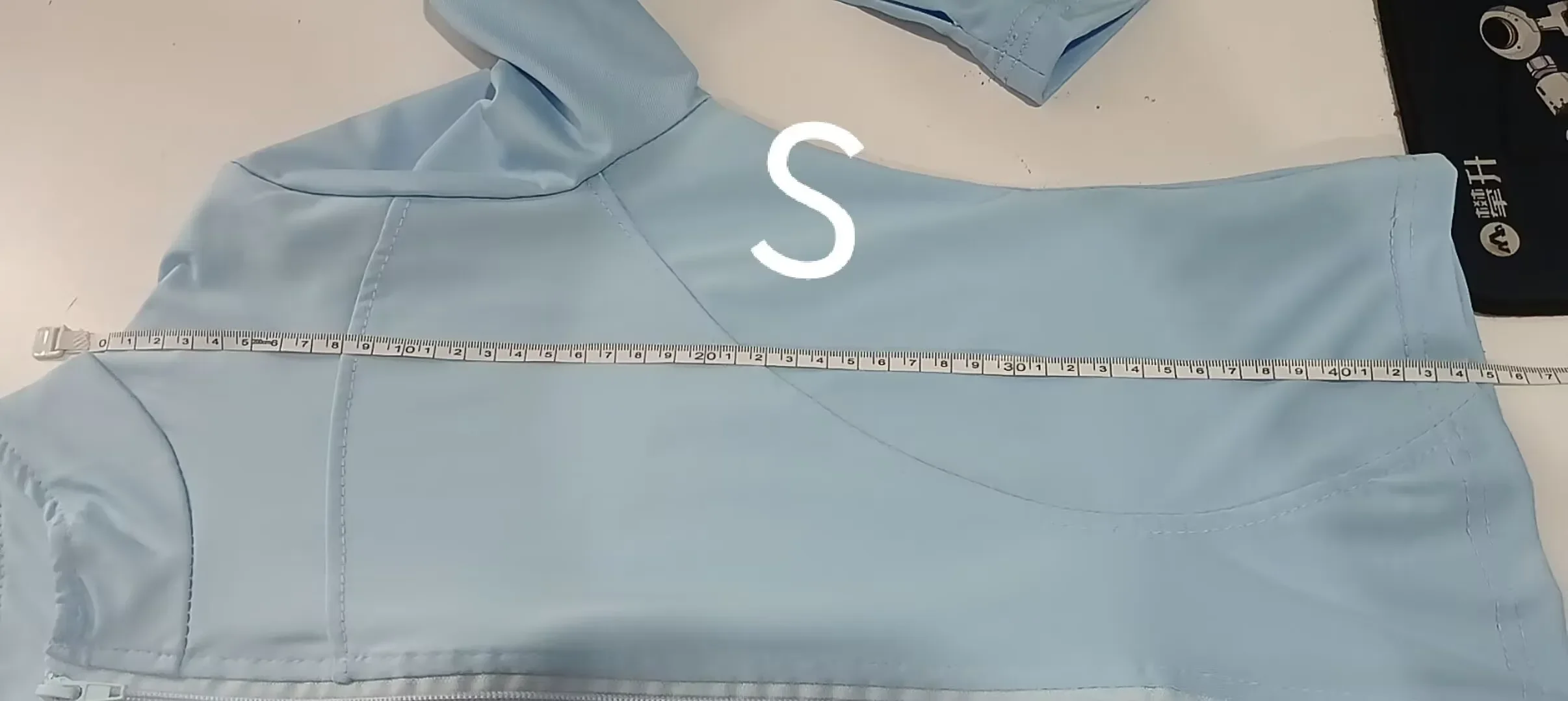 Damen-Fitnessjacke, schmal geschnitten, langärmeliges Yoga-Oberteil, Reißverschluss, Sportjacke, dehnbar, schnelltrocknend, Lauf- und Workout-Oberbekleidung – Detail 1
