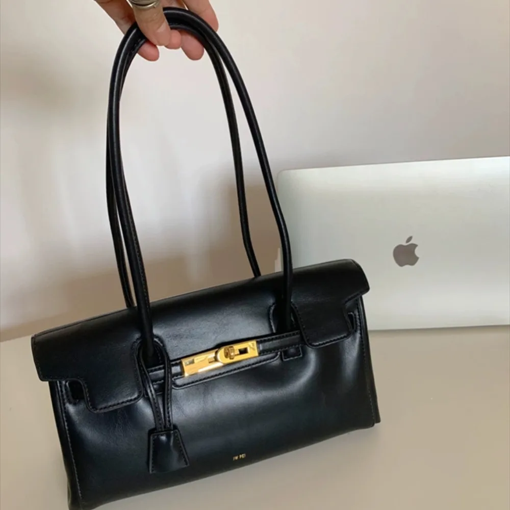 JW PEI يارا حقيبة يد للنساء حمل حقيبة جلد نباتي أسود مصمم حقيبة كتف للعمل التنقل اليومي Pures 2025 جديد #6