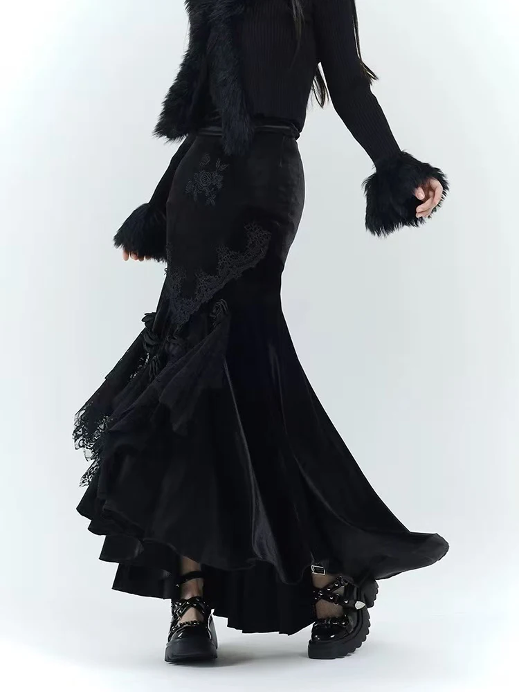 

Черная бархатная юбка-рыбий хвост для женщин, осенняя готическая уличная юбка-миди Y2K с высокой талией, нерегулярная юбка трапециевидной формы с 3D цветами в стиле панк