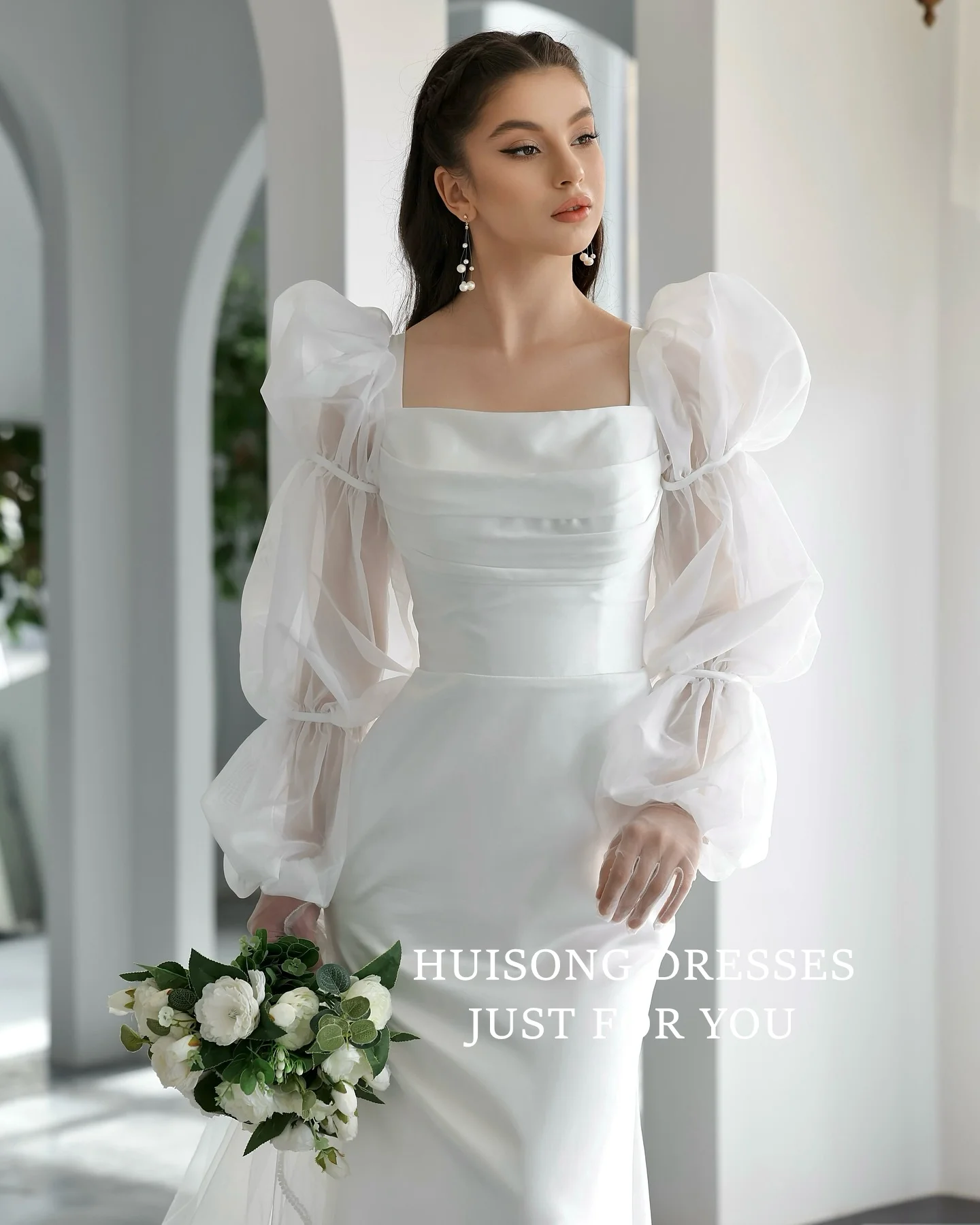 HUISONG Customized Satin Mermaid Wedding Dresses Long Sleeves Muslim Bride Dress Modest Long Wedding Gown