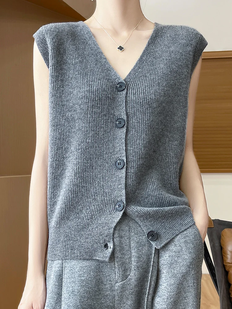 Large Size Autumn Winter 100% Cashmere Vest Women\'s V-Neck Sweater Sleeveless Knitted Cardigan Casual Style Outerwea Fashion Top