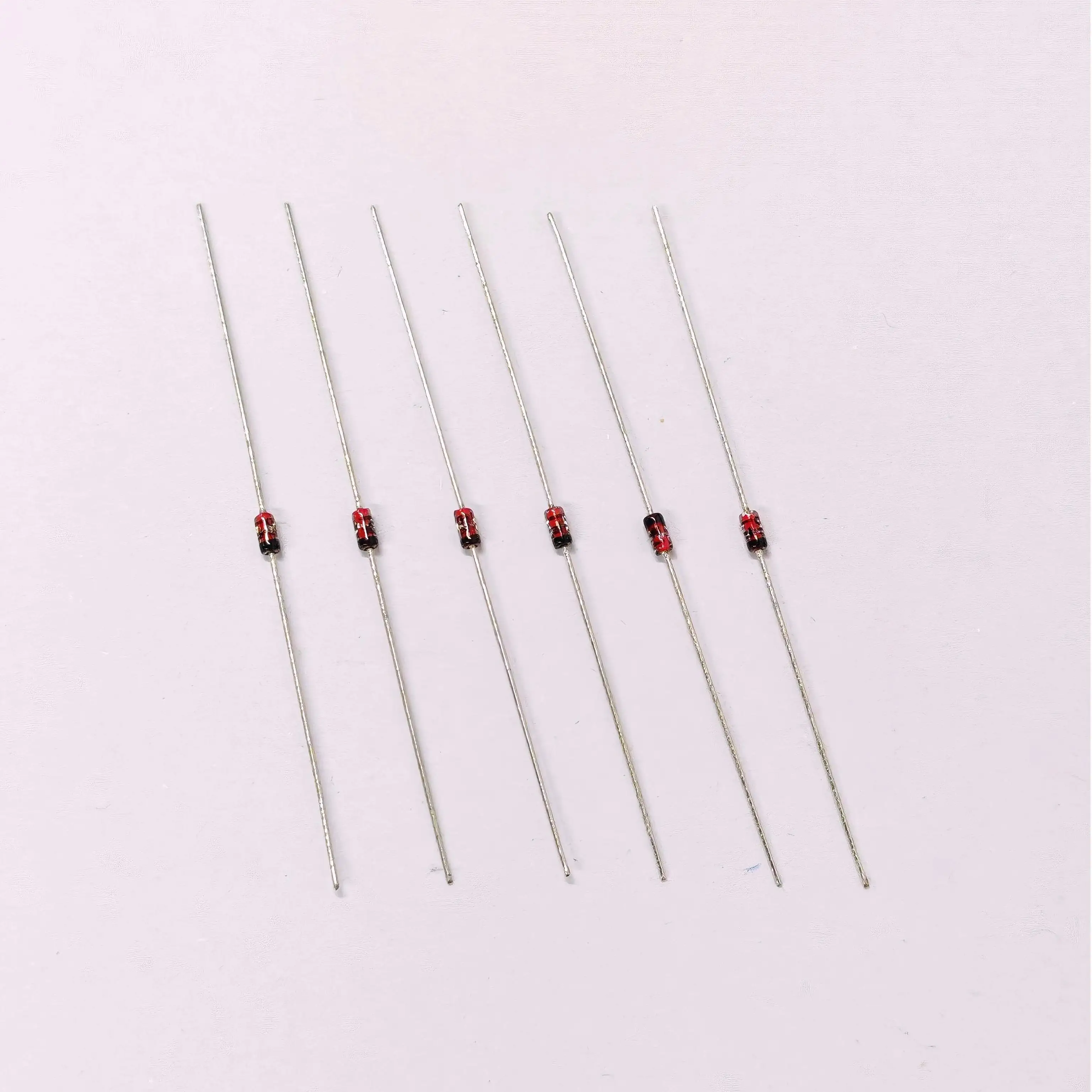 100 قطعة/200 قطعة ديودوس دي كونموتاجيا دي ألتا سرعة ، 100/200 قطعة ، 1N4148 DO-35 IN4148 ، جديد