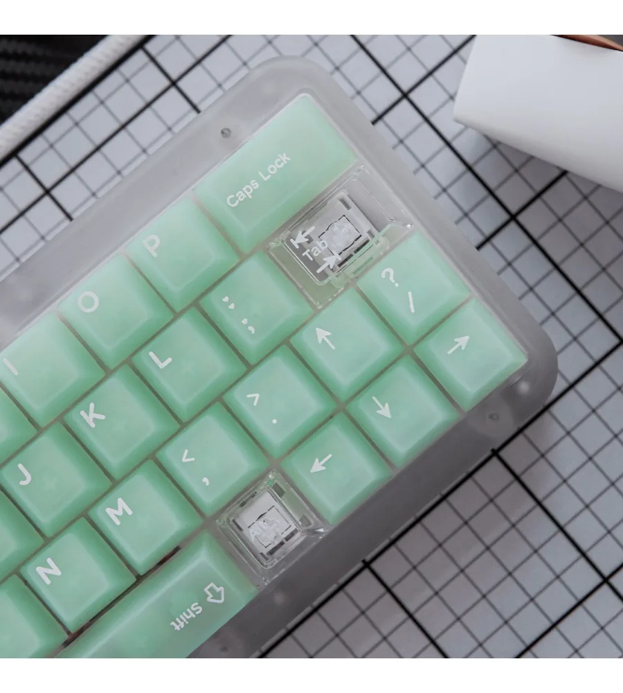 Jade Green PC Fog Through Keyboard Keycap 132 Keys Pad Printing Magnetic Axis Customization Original 61/75/87/98