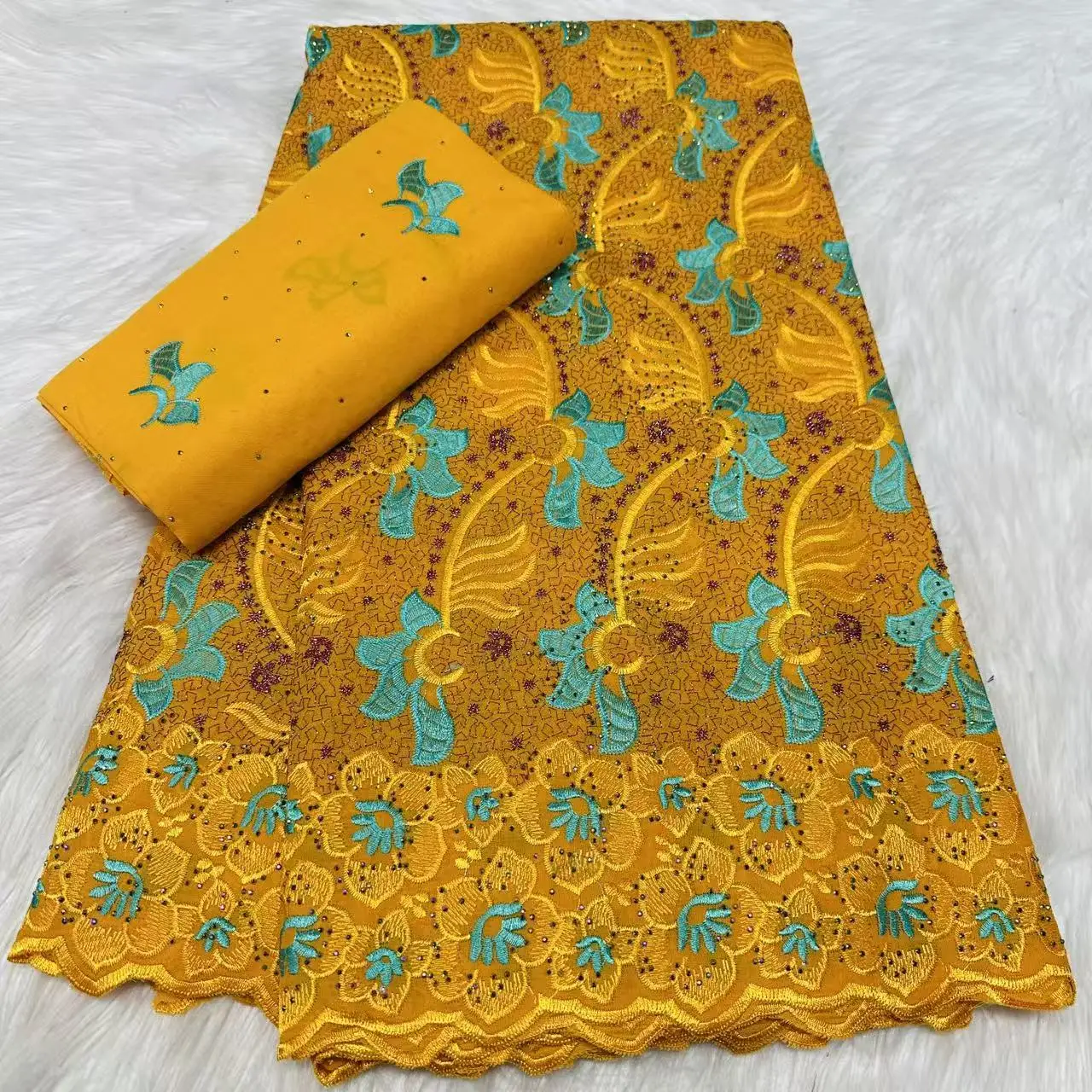 Salouva Swiss Voile Cotton Lace Fabric with Tradition Dubai Style Embroidery for African Nigerian Garment Sewing Hot Sale