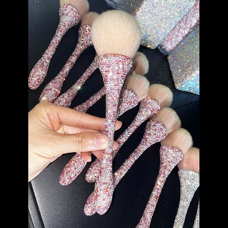 Pincel de maquiagem artesanal de luxo com glitter e strass, pincel cosmético em pó profissional, kit de maquiagem para mulheres