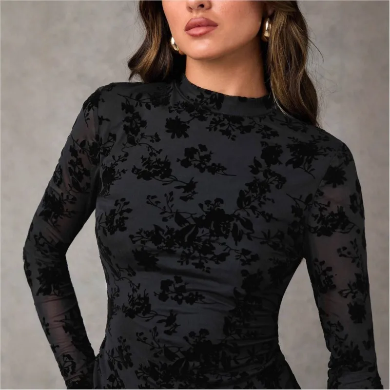 Neues sexy, figurbetontes, figurbetontes Kleid mit Rückenausschnitt und Ausschnitten für Damen im Herbst