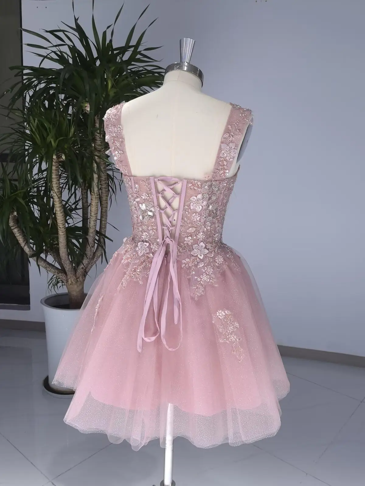 Kanten tule homecoming-jurken Korte off-shoulder cocktailjurken DAMA-jurken met kralen Kanten feestjurk