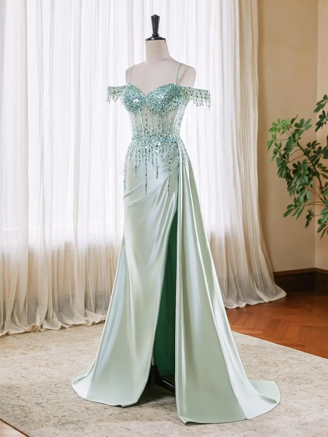 قبالة الكتف الترتر فساتين لحضور الحفلات الموسيقية 2026 طويل الساتان حورية البحر فساتين رسمية السباغيتي حزام فستان الحفلات المسائية مع شق