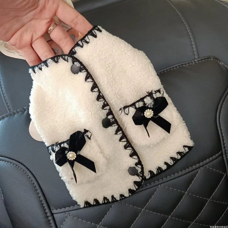

Luxury Dog Coat - Warm Autumn/Winter Outfit for Small Breed Dogs