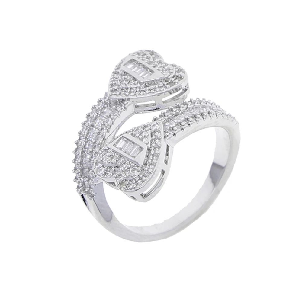 2026 New Iced Out Bling Heart Ring AAA CZ Zircon Opened Adjust Butterfly Charm Finger For Men Women Hiphop Luxury Jewelry