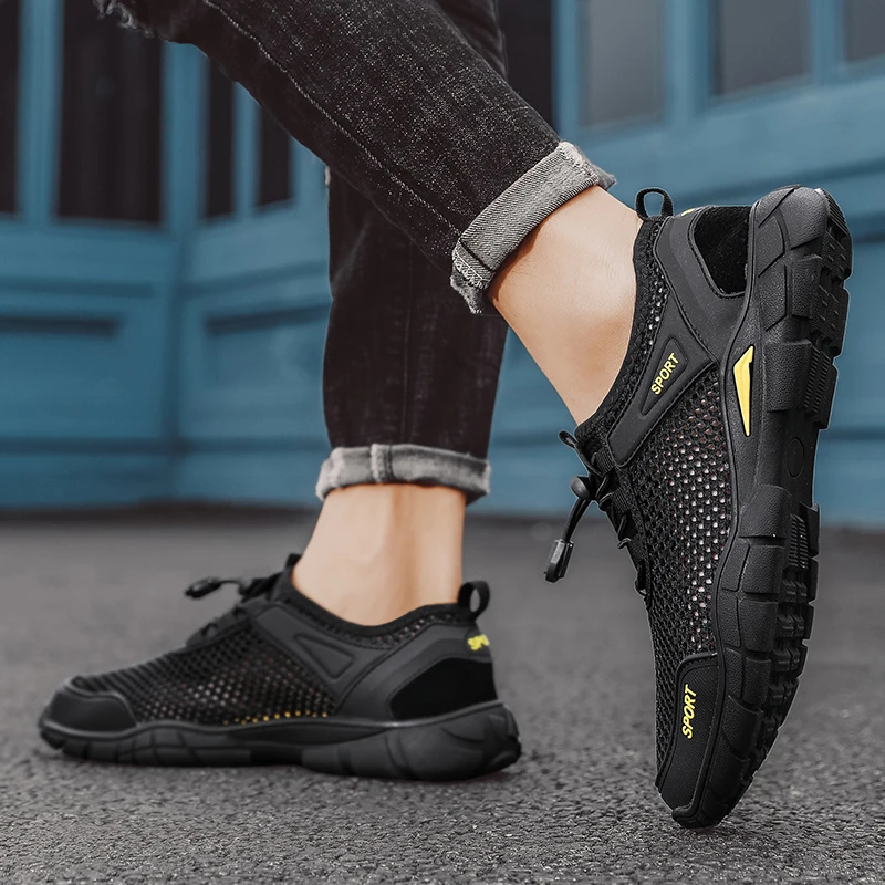 

Mesh shoes men's 2025 new summer breathable men's shoes, large mesh soft sole, one foot kicking hole shoes, casual