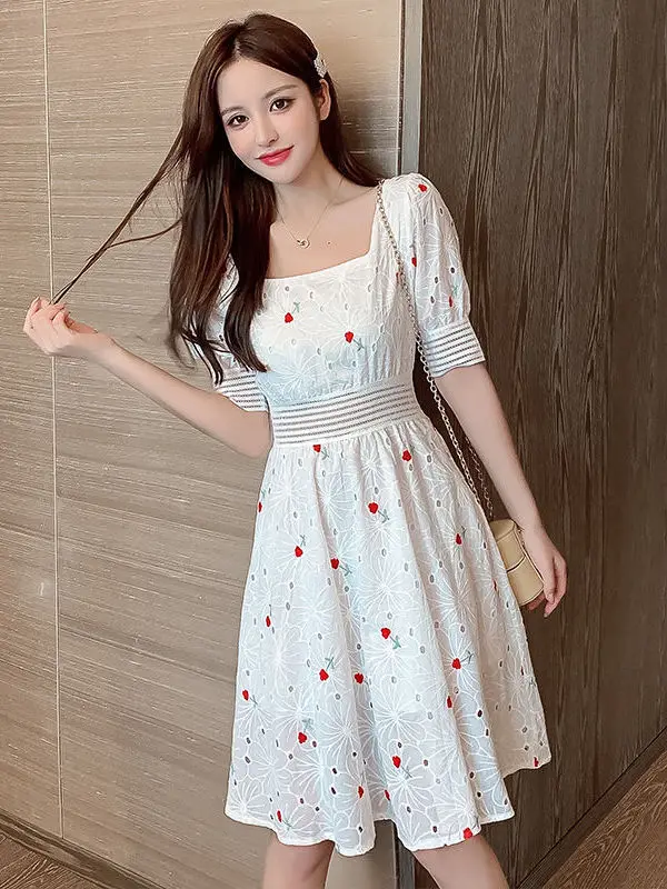 dress 2024 new summer sweet heavy industry embroidery slim square neck hollow waist closing bubble sleeve dress for women ML80