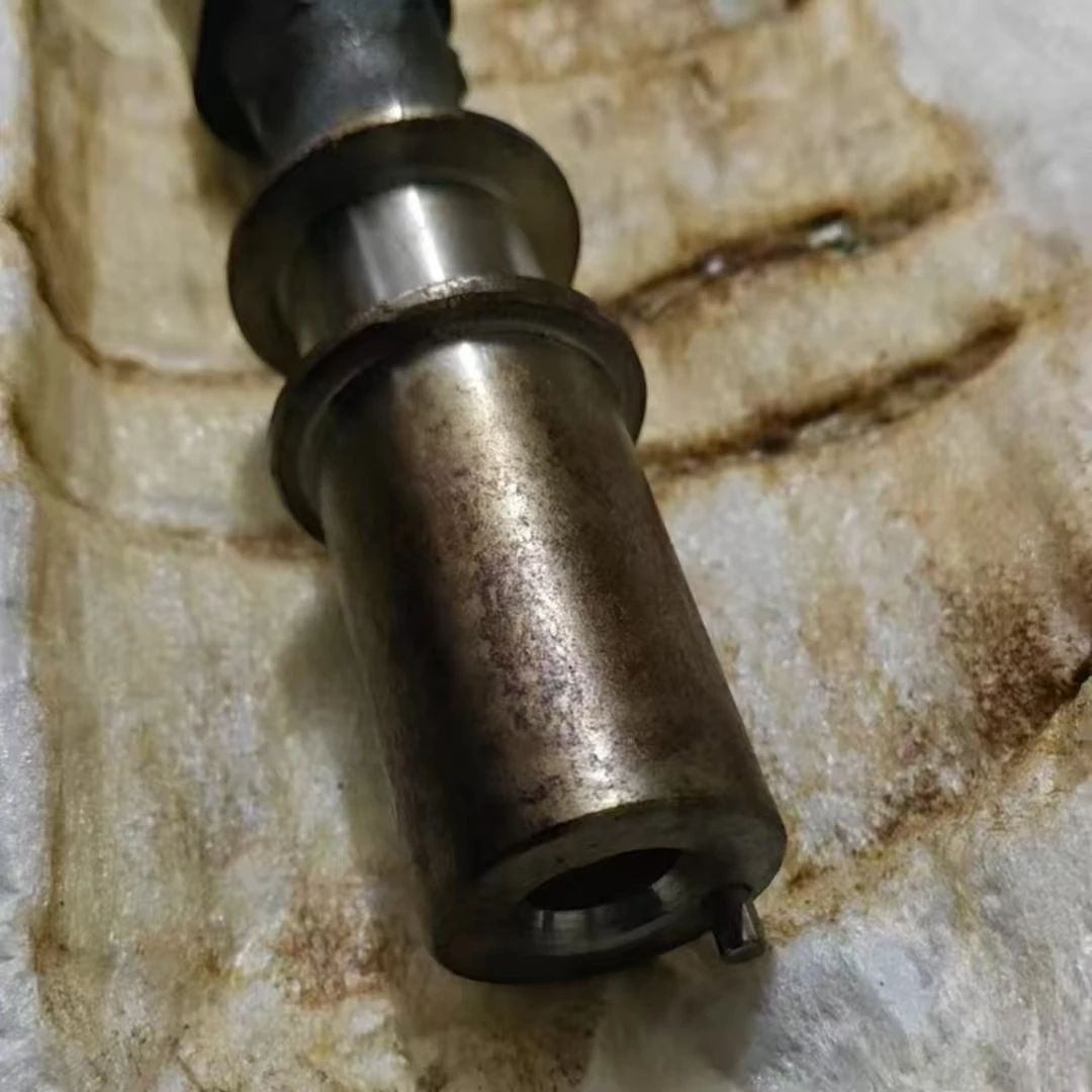 Linker inlaatnokkenas voor Mitsubishi Pajero Montero MD193818